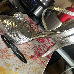 Chinese Laundry Sandals